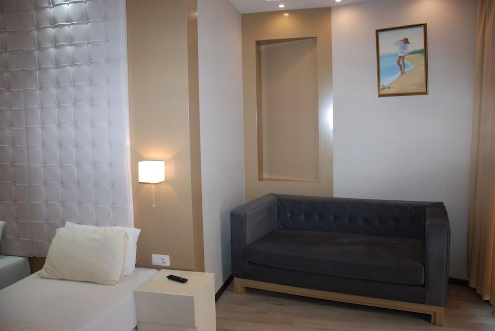 Hotel Strora Sarandë Eksteriør bilde