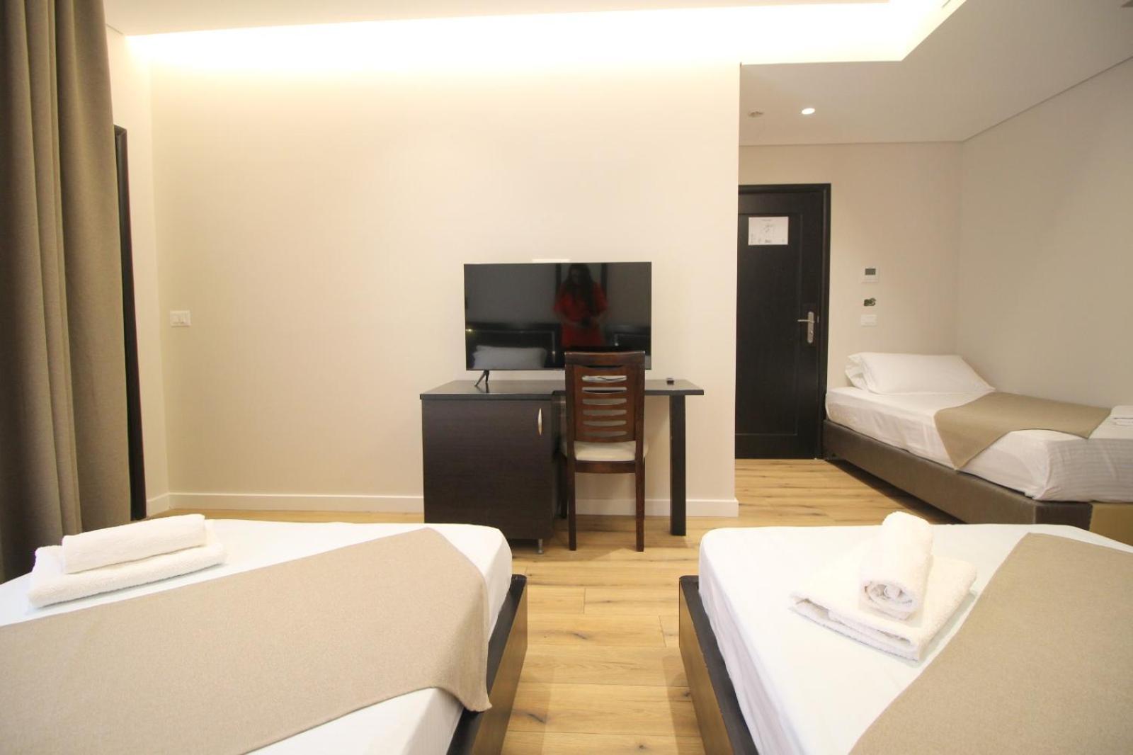 Hotel Strora Sarandë Eksteriør bilde