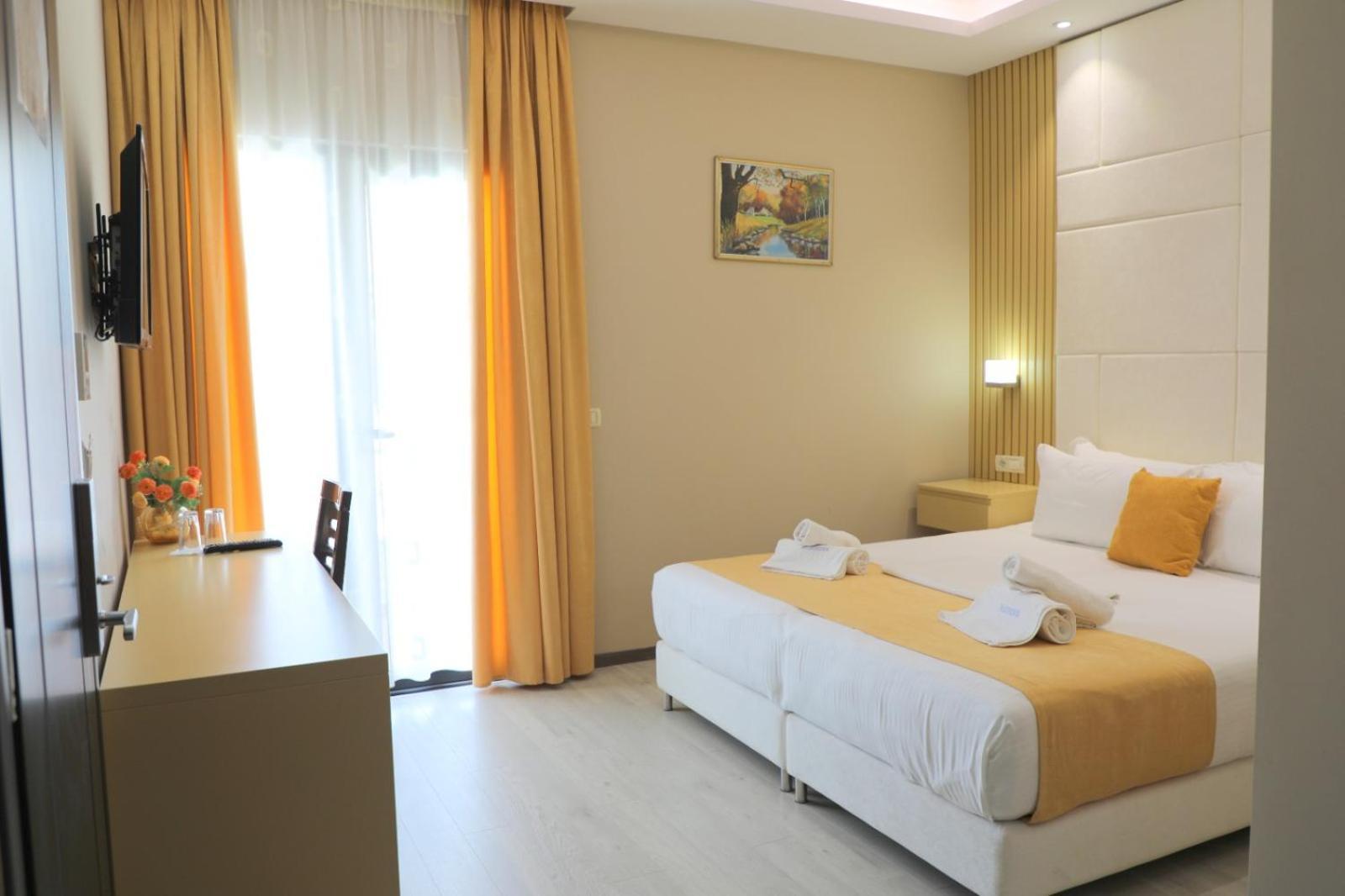 Hotel Strora Sarandë Eksteriør bilde