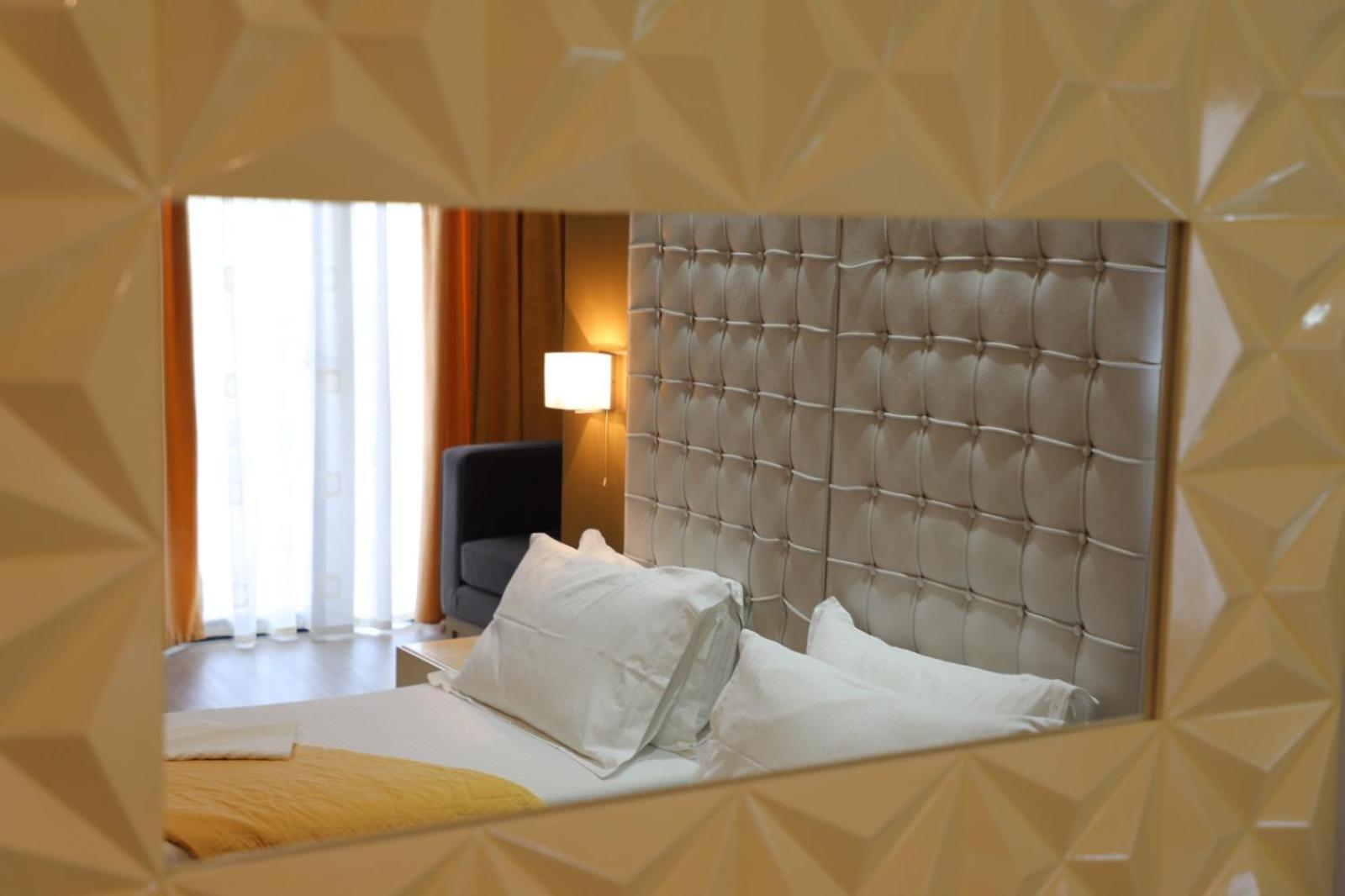 Hotel Strora Sarandë Eksteriør bilde