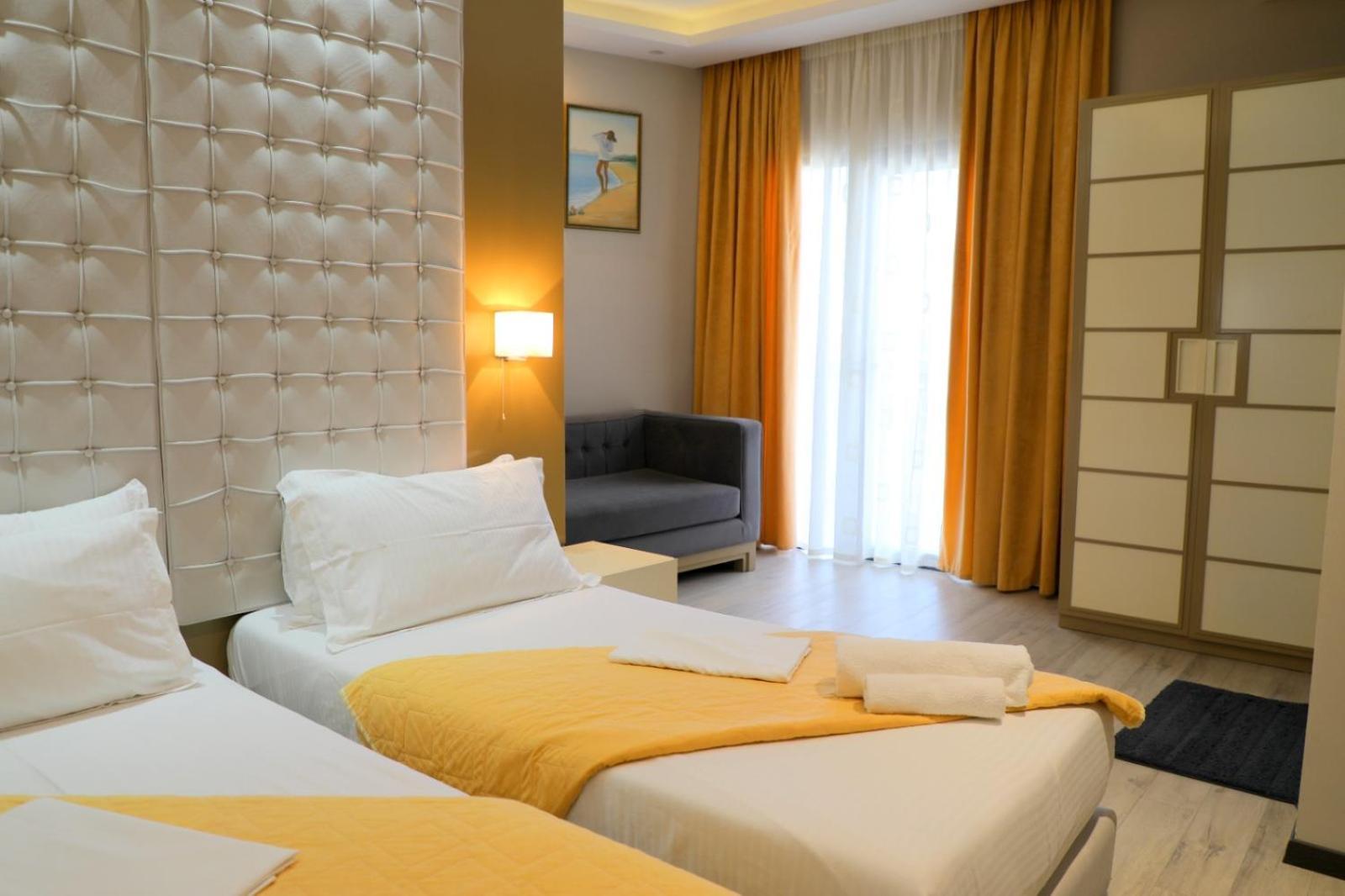 Hotel Strora Sarandë Eksteriør bilde