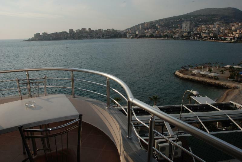 Hotel Strora Sarandë Eksteriør bilde